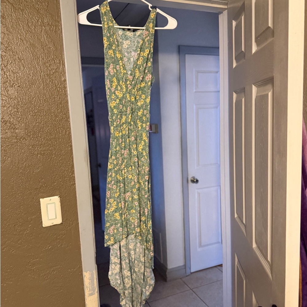Floral Green Sleeveless Maxi Dress